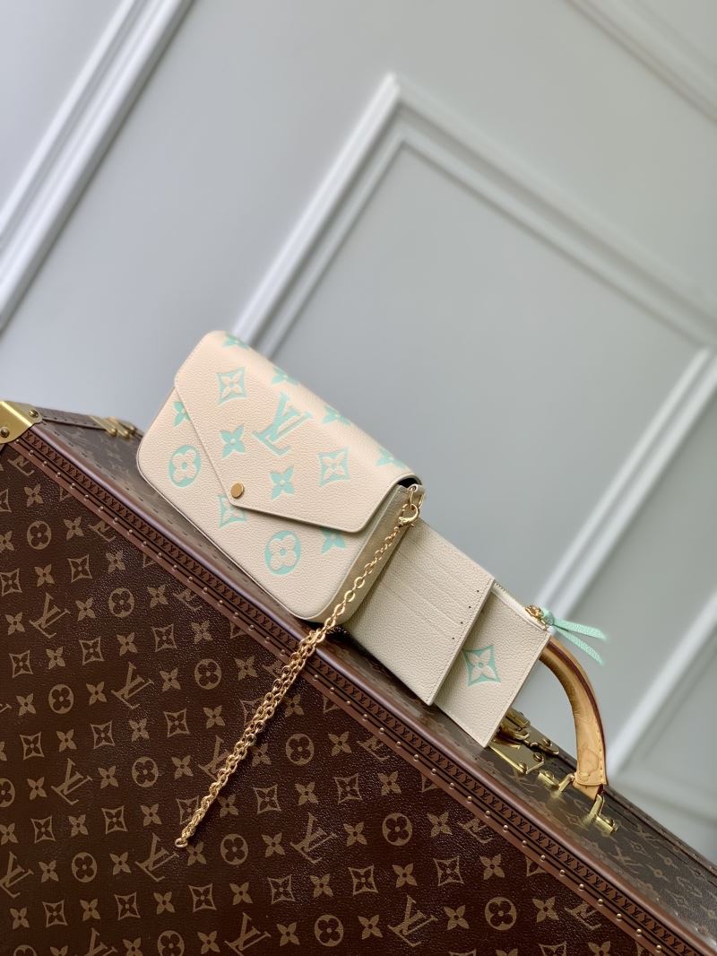 LV Purse